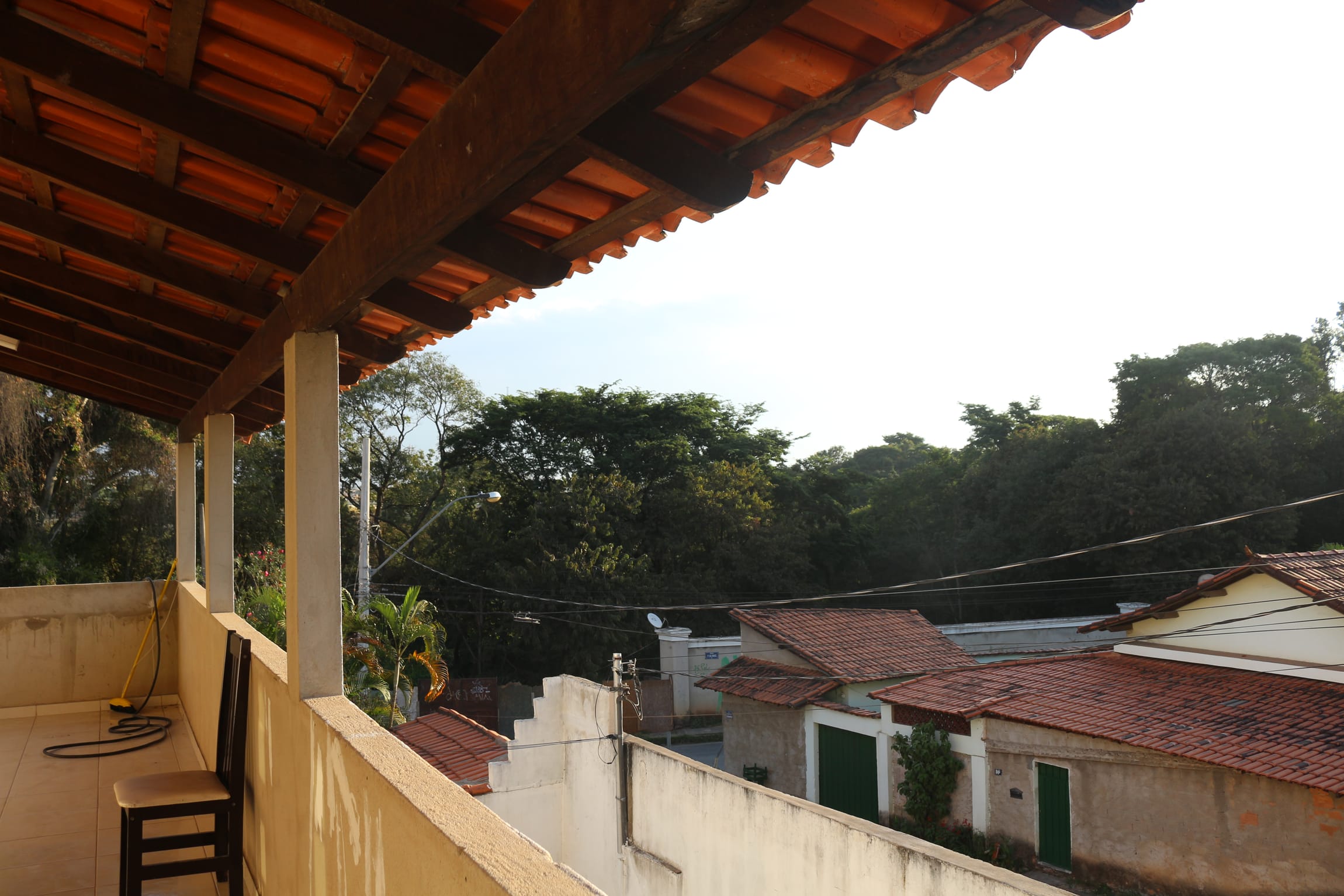 Casa à venda, com 7 quartos, 1 suíte, 9 banhos, 8 vagas, com 533 metros de área construída, Xangrilá, Contagem, MG miniatura 14