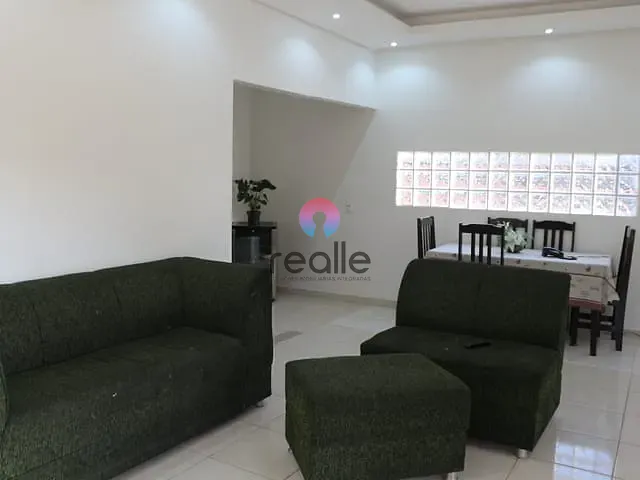 Casa com 533m² 7 quartos e 9 banheiros, à venda, no bairro Parque Xangri-Lá em Contagem