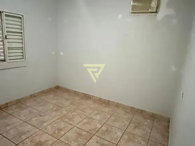 Casa com 202m² 3 quartos e 2 banheiros, à venda, no bairro Parque das Andorinhas em Ribeirão Preto