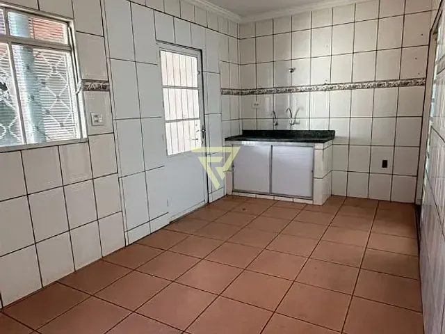 Casa com 202m² 3 quartos e 2 banheiros, à venda, no bairro Parque das Andorinhas em Ribeirão Preto