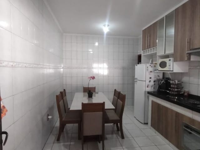 Casa com 300m² 3 quartos e 1 banheiro, à venda, no bairro Jardim São Cristovão em Extrema