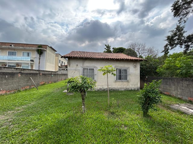Casa 2 quartos e 1 banheiro, à venda, no bairro Jardim Atlântico Central (Itaipuaçu) em Maricá