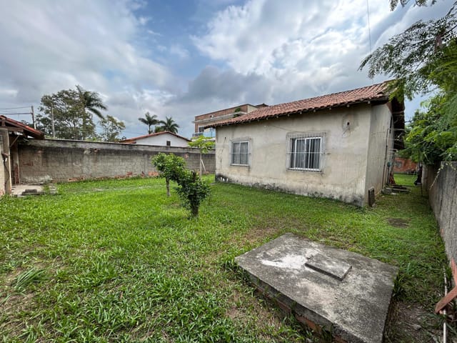 Casa 2 quartos e 1 banheiro, à venda, no bairro Jardim Atlântico Central (Itaipuaçu) em Maricá