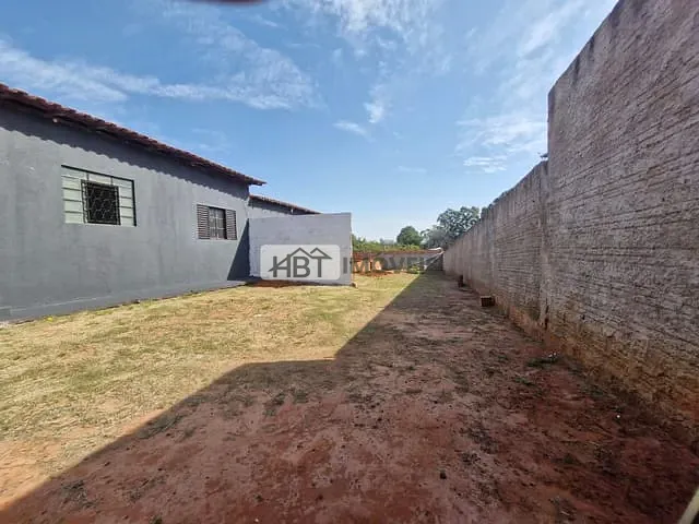 Casa 3 quartos e 2 banheiros, à venda, no bairro Brasília Paulista em Piratininga