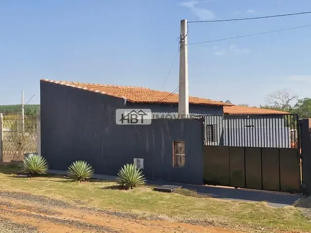 Casa 3 quartos e 2 banheiros, à venda, no bairro Brasília Paulista em Piratininga