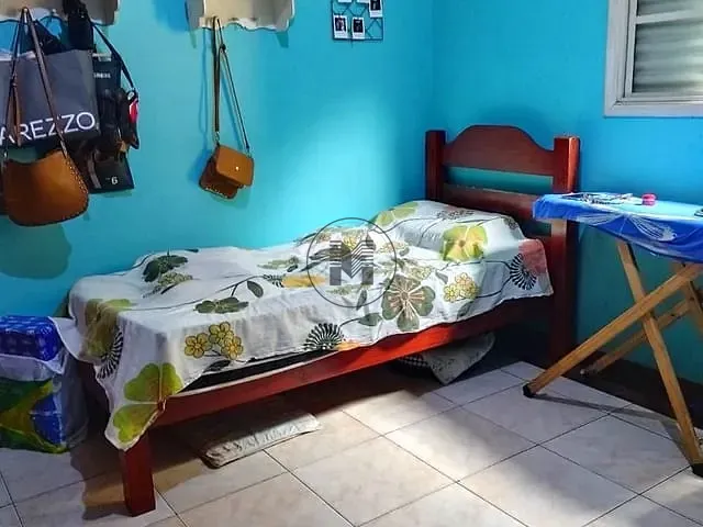 Casa com 250m² 3 quartos e 3 banheiros, à venda, no bairro Jardim Rony em Guaratinguetá
