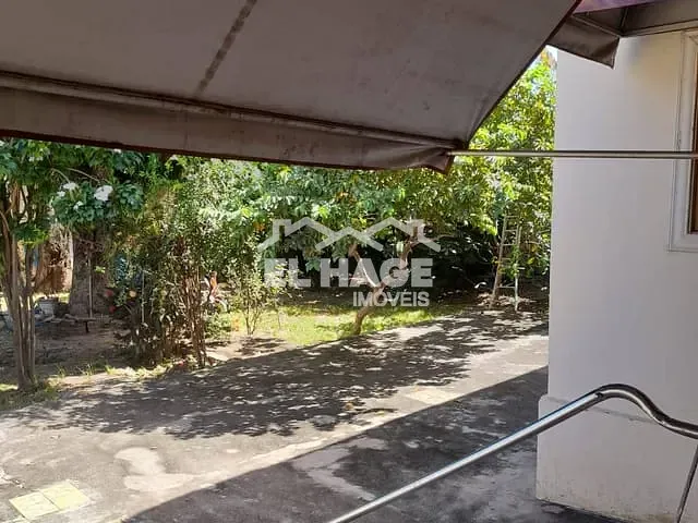 Casa com 800m² 3 quartos e 3 banheiros, à venda, no bairro Coxipó em Cuiabá