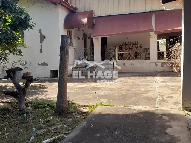 Casa com 800m² 3 quartos e 3 banheiros, à venda, no bairro Coxipó em Cuiabá