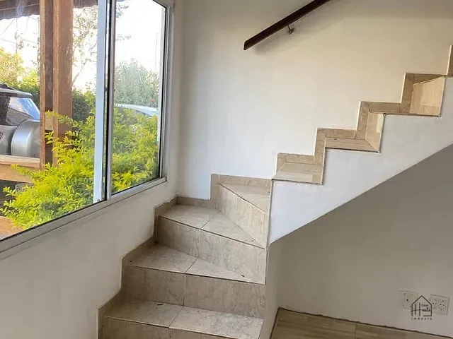 Casa 2 quartos e 1 banheiro, para alugar, no bairro Jardim Ísis em Cotia