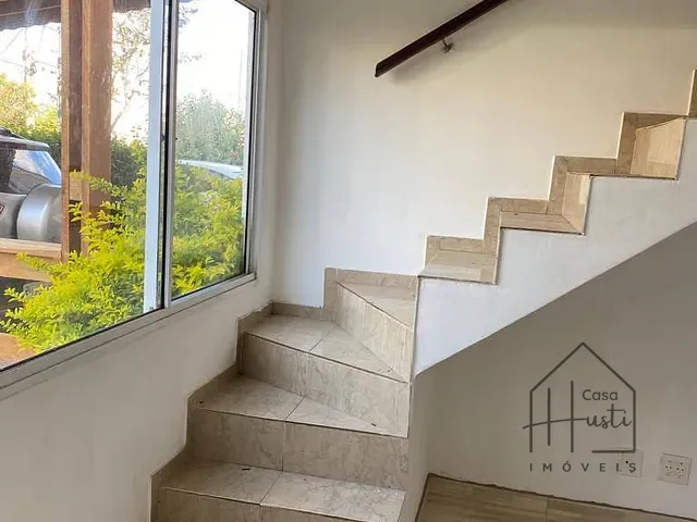 Casa 2 quartos e 1 banheiro, para alugar, no bairro Jardim Ísis em Cotia