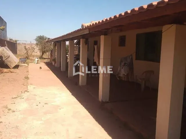Casa com 500m² 3 quartos e 1 banheiro, à venda, no bairro Loteamento Pôr do Sol II em Mococa