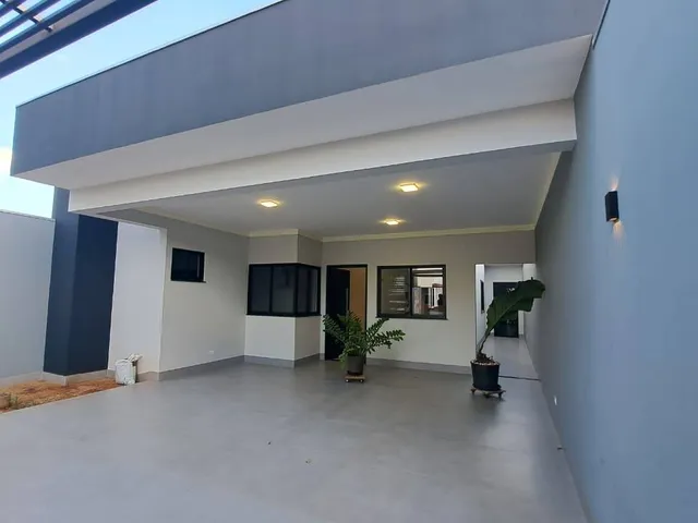 Casa com 200m² 3 quartos e 3 banheiros, à venda, no bairro Jardim Paulista em Maringá