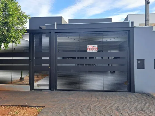Casa com 200m² 3 quartos e 3 banheiros, à venda, no bairro Jardim Paulista em Maringá