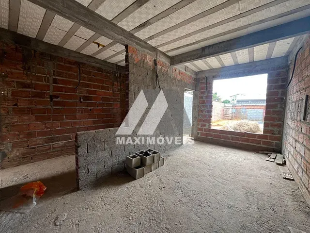 Casa com 269m² 2 quartos e 1 banheiro, à venda, no bairro Vila Magnólia em Araçuaí