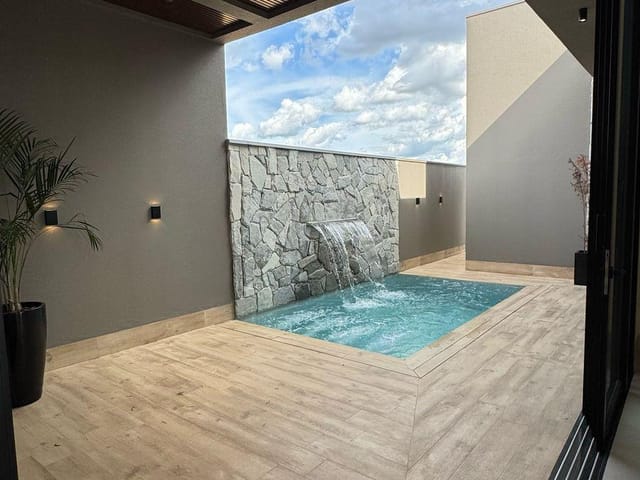 Casa com 371m² 3 quartos e 4 banheiros, à venda, no bairro Condomínio Aquarela dos Poemas em Sinop