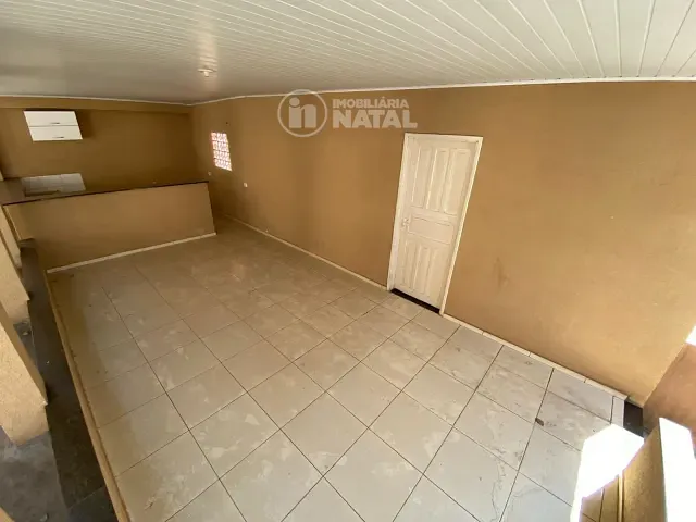 Casa com 250m² 2 quartos e 1 banheiro, à venda, no bairro Progresso em Londrina