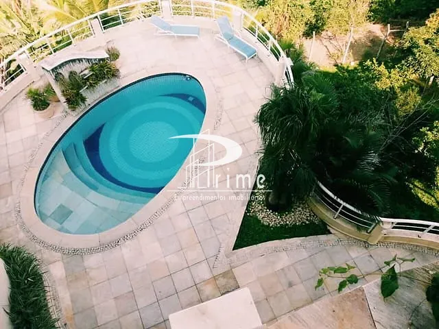 Casa com 1600m² 4 quartos e 5 banheiros, à venda, no bairro Maria Paula em Niterói