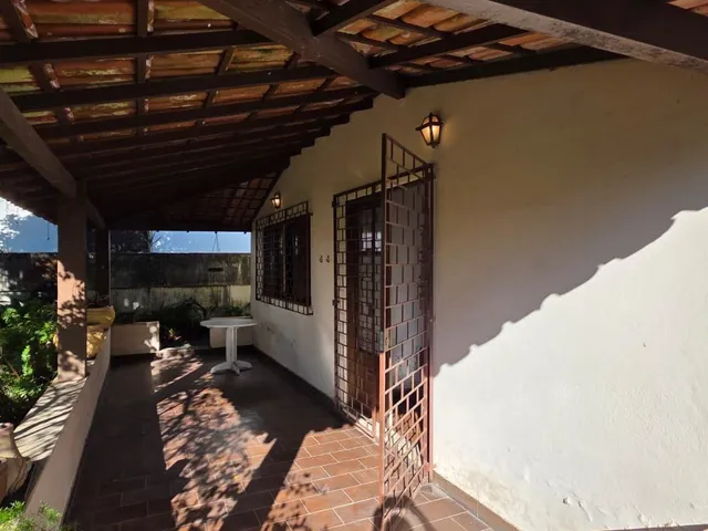Casa 3 quartos e 2 banheiros, à venda, no bairro Balneário Remanso em Rio das Ostras