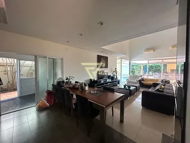 Casa com 1167m² 3 quartos e 3 banheiros, à venda, no bairro Vila do Golf em Ribeirão Preto