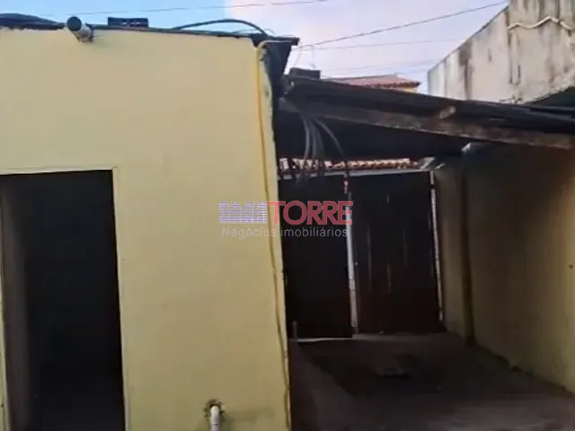 Casa 1 quarto e 1 banheiro, à venda, no bairro ponta da tulha em Ilhéus