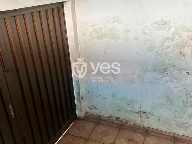 Casa 4 quartos e 2 banheiros, à venda, no bairro Vila João Ribeiro em Araxá