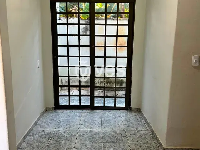 Casa 4 quartos e 2 banheiros, à venda, no bairro Vila João Ribeiro em Araxá