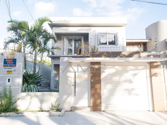 Casa 3 quartos e 4 banheiros, à venda, no bairro Três Vendas em Pelotas