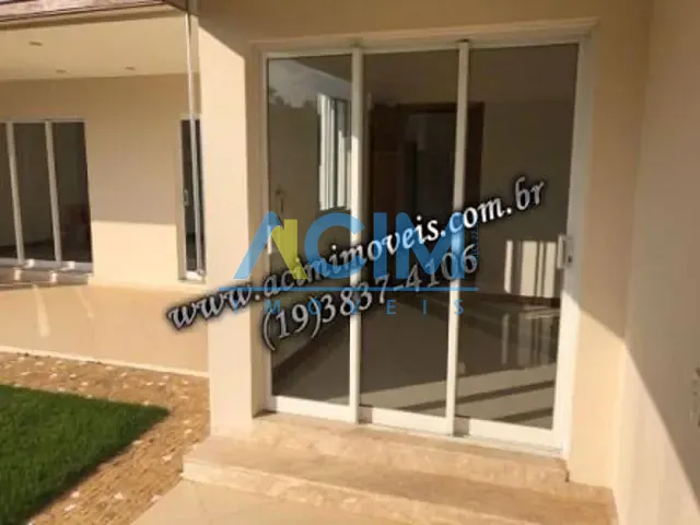 Casa com 360m², à venda, no bairro Centro em Jaguariúna