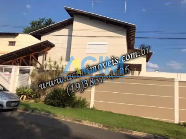 Casa com 360m², à venda, no bairro Centro em Jaguariúna