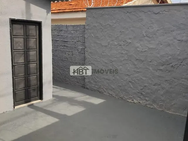 Casa 1 quarto e 1 banheiro, à venda, no bairro Jardim Ferraz em Bauru