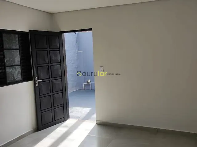 Casa 1 quarto e 1 banheiro, à venda, no bairro Jardim Ferraz em Bauru