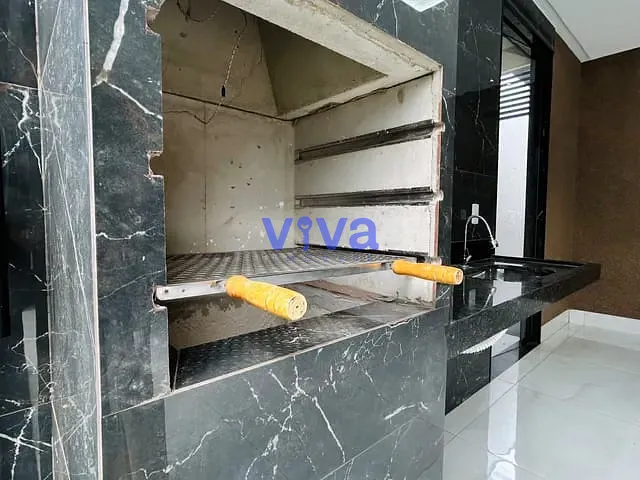 Casa com 210m² 3 quartos e 3 banheiros, à venda, no bairro Setor Serra Dourada - 3ª Etapa em Aparecida de Goiânia