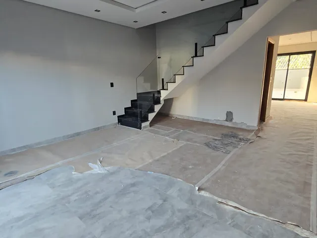 Casa 3 quartos e 3 banheiros, à venda, no bairro Residencial Algarve em Mogi das Cruzes