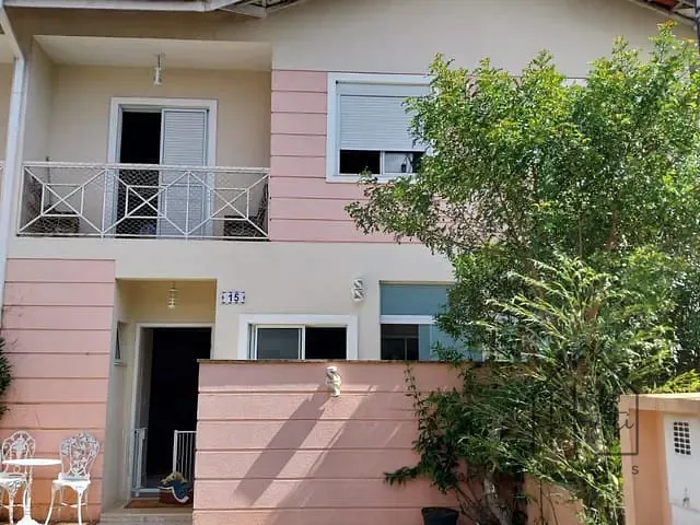 Casa 2 quartos e 1 banheiro, à venda ou para alugar, no bairro Jardim da Glória em Cotia