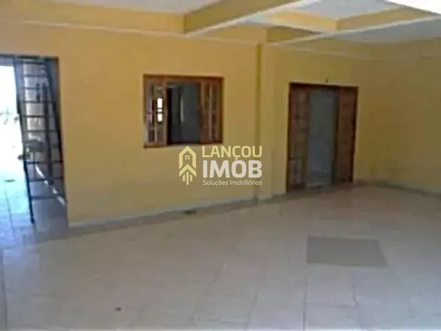Sobrado com 250m² 2 quartos e 1 banheiro, à venda, no bairro Condomínio Vista Alegre em Jundiaí