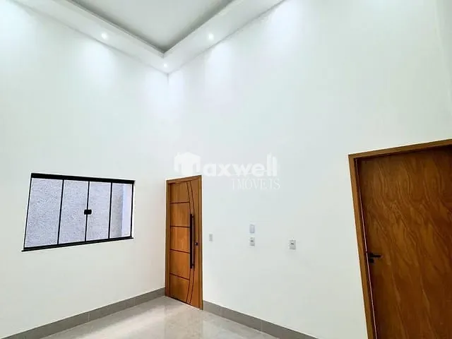 Casa com 180m² 3 quartos e 2 banheiros, à venda, no bairro Residencial Solar Central Park em Aparecida de Goiânia