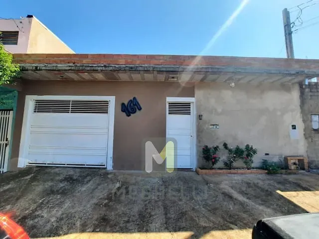 Casa com 200m² 2 quartos e 3 banheiros, à venda, no bairro Jardim Santa Clara II em Serrana