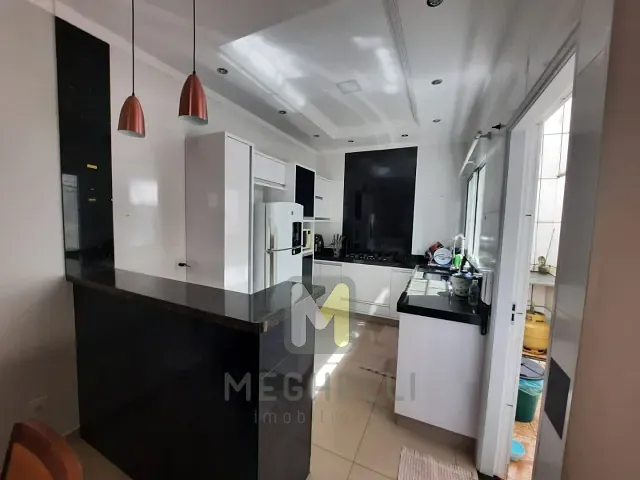 Casa com 200m² 2 quartos e 3 banheiros, à venda, no bairro Jardim Santa Clara II em Serrana