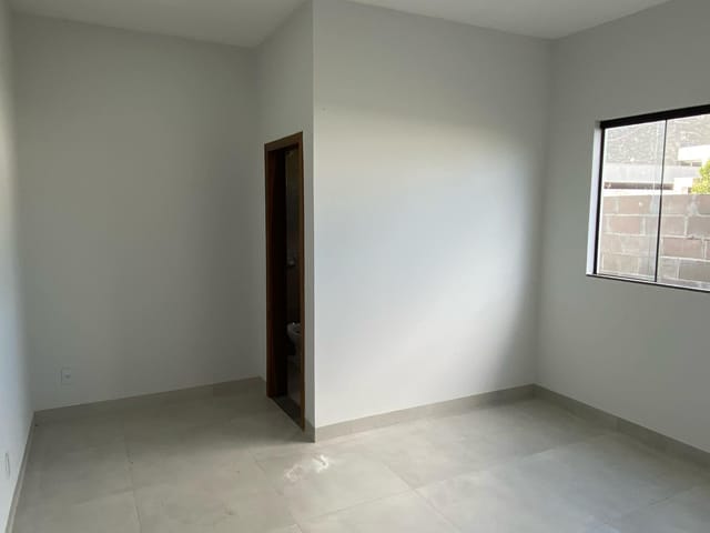 Casa com 351m² 3 quartos e 2 banheiros, à venda, no bairro Aquarela das Artes em Sinop