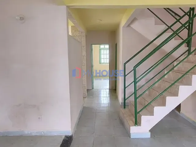 Casa 5 quartos e 6 banheiros, para alugar, no bairro Nossa Senhora da Vitória em Ilhéus