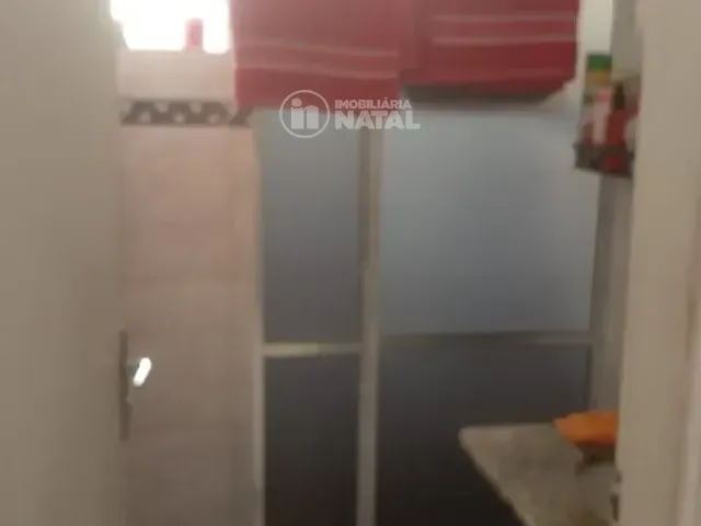 Casa com 250m² 2 quartos e 1 banheiro, à venda, no bairro Progresso em Londrina