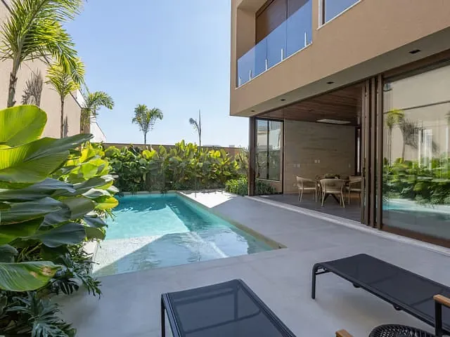 Casa com 450m² 4 quartos e 7 banheiros, à venda, no bairro Tamboré em Santana de Parnaíba