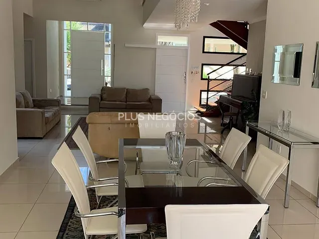 Casa com 405m² 4 quartos e 5 banheiros, à venda ou para alugar, no bairro Condomínio Jardim Residencial Tivoli em Sorocaba