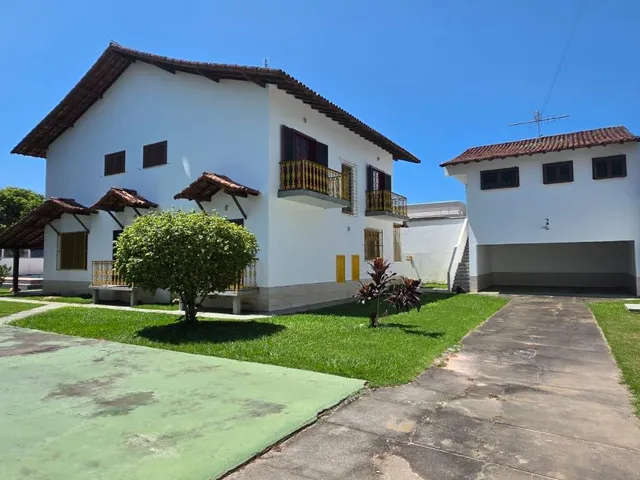 Casa 5 quartos e 4 banheiros, à venda, no bairro Extensão do Bosque em Rio das Ostras