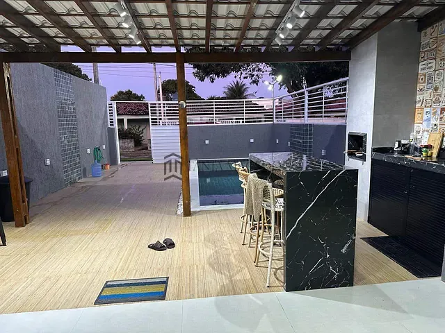 Casa com 128m² 4 quartos e 3 banheiros, à venda, no bairro Tamandaré em Tamandaré