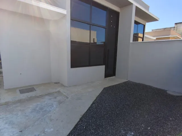 Casa 3 quartos e 1 banheiro, à venda, no bairro Enseada das Gaivotas em Rio das Ostras