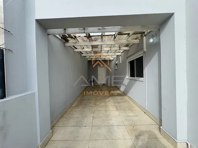 Casa 3 quartos e 4 banheiros, à venda, no bairro Três Vendas em Pelotas