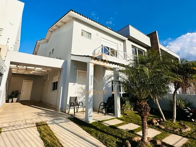 Casa 3 quartos e 4 banheiros, à venda, no bairro Três Vendas em Pelotas