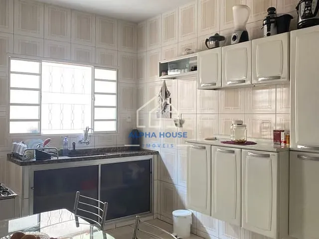 Casa com 125m² 2 quartos e 2 banheiros, à venda, no bairro Jardim Princesa em Pindamonhangaba