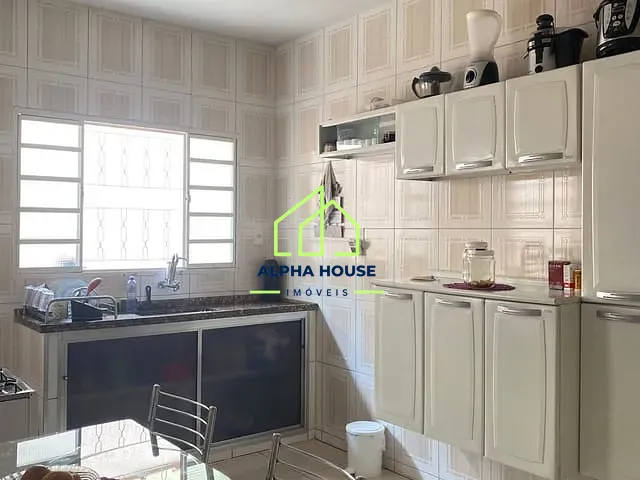 Casa com 125m² 2 quartos e 2 banheiros, à venda, no bairro Jardim Princesa em Pindamonhangaba